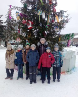 Посещение новогодних елок и ледовых городков